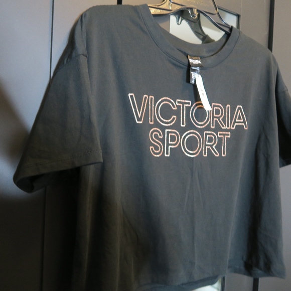 Victoria Sport Bling workout top - Picture 6 of 8